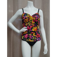 Bikini / Maillot une piece M-115 (fleurie jaune)